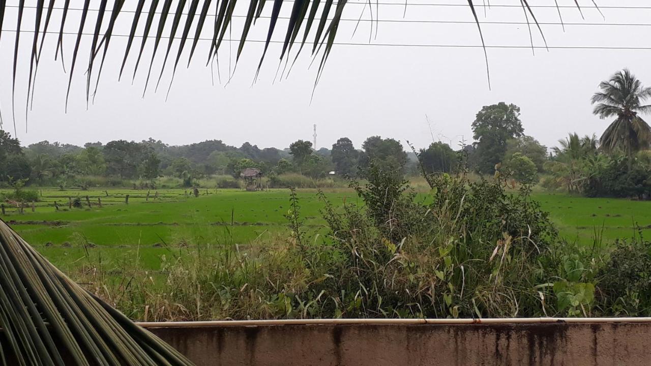 Isiwara Paura Bugged Apartment Sigiriya Exterior photo